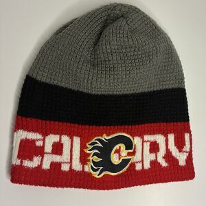 NHL Knit Beanie Calgary Flames Reebok Center Ice Winter Hat Red Black Gray Adult